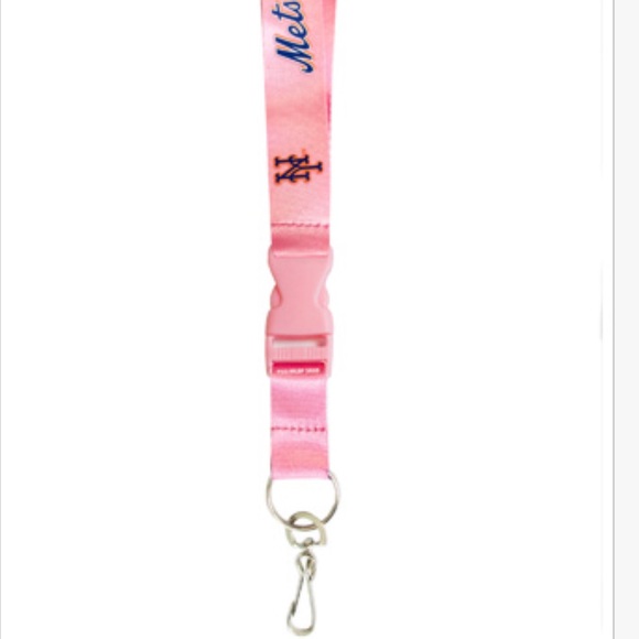 NWT New York Mets Lanyards All Over Pink With Original Mets Logo - Picture 3 of 3
